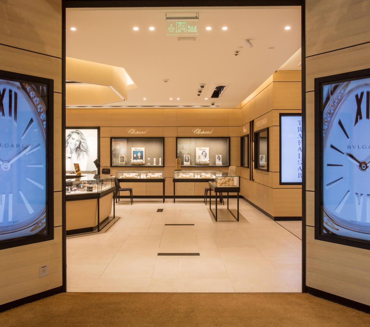 Rectangle 12982 (1).jpg