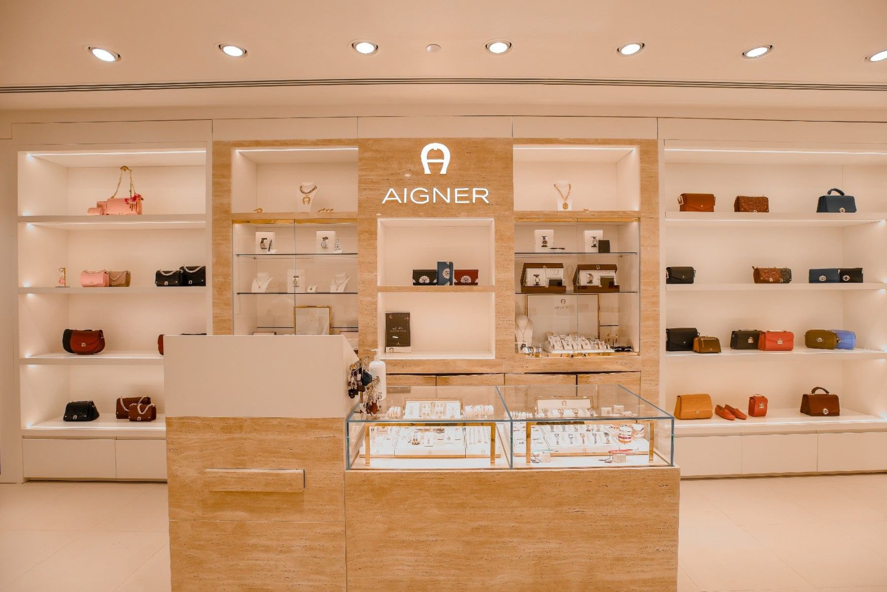 Aigner Boutique  - Kingdom Centre