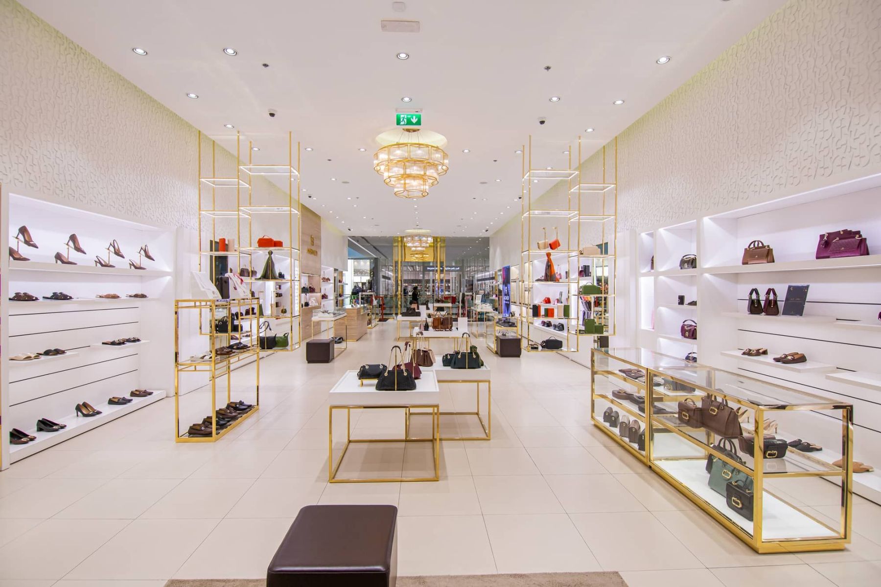 Aigner Boutique - City Center